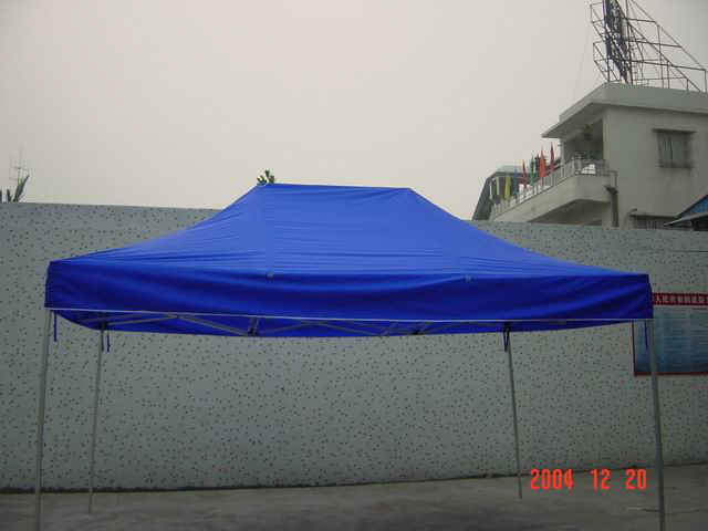 4.3x2.9-alu-tent-02.jpg (41128 bytes)