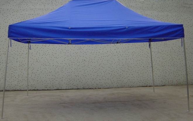 4.3x2.9-alu-tent-05.jpg (59858 bytes)