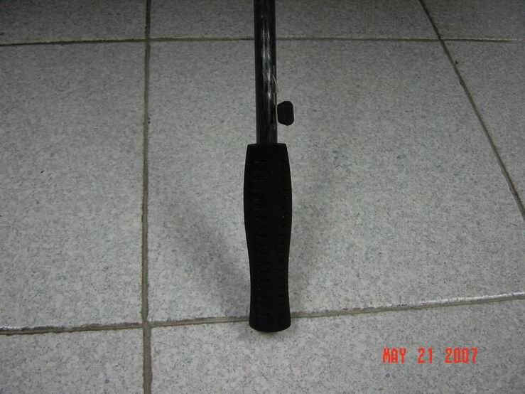 f12702-2.jpg (73092 bytes)