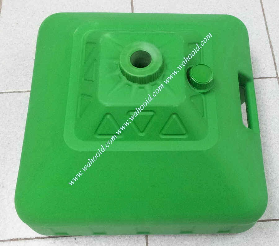 te300g_triangle_green_2.jpg (187056 bytes)