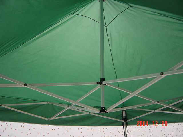 2.9x2.9-alu-tent-01.jpg (40882 bytes)